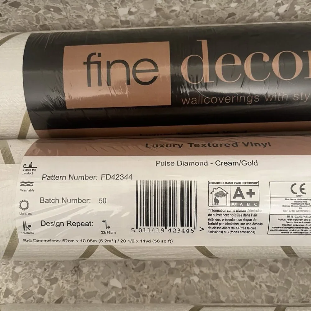 FD42344 Pulse Diamond Cream Gold Fine Decor 3 Roll Wallpaper 56 Sq Ft 20.5x11 yd